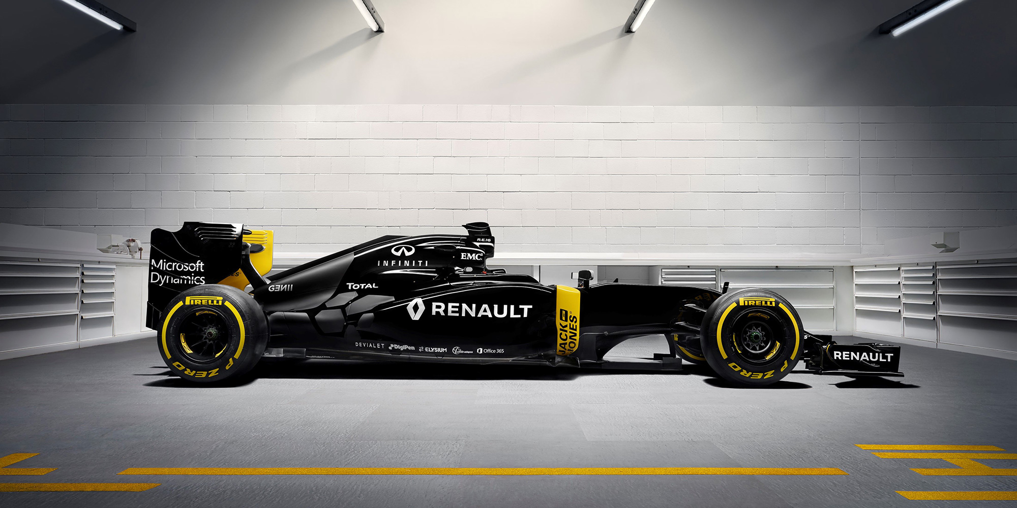 Formel 1 18 Jahre Sein Mach Keine Wellen Formel 1 18 Jahre Sein Mach Keine Wellen