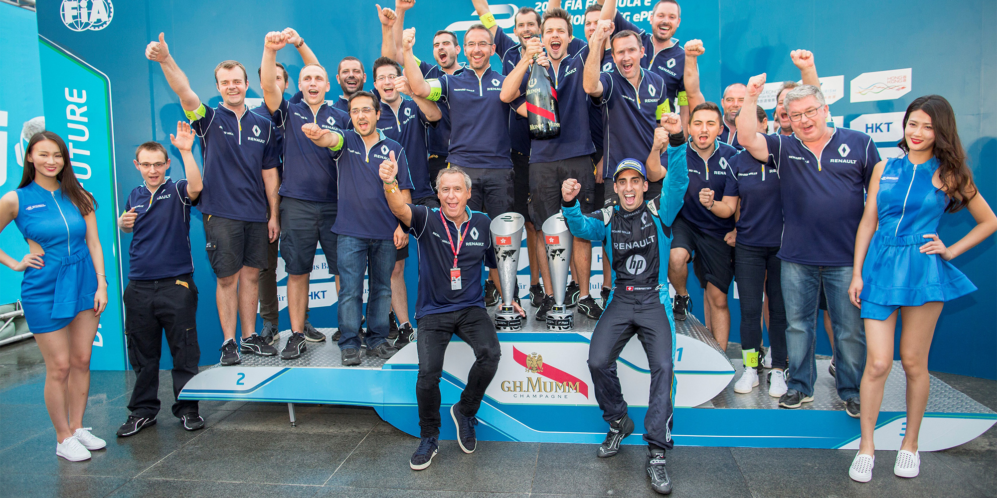 Traumstart für Renault e.dams in neue Saison