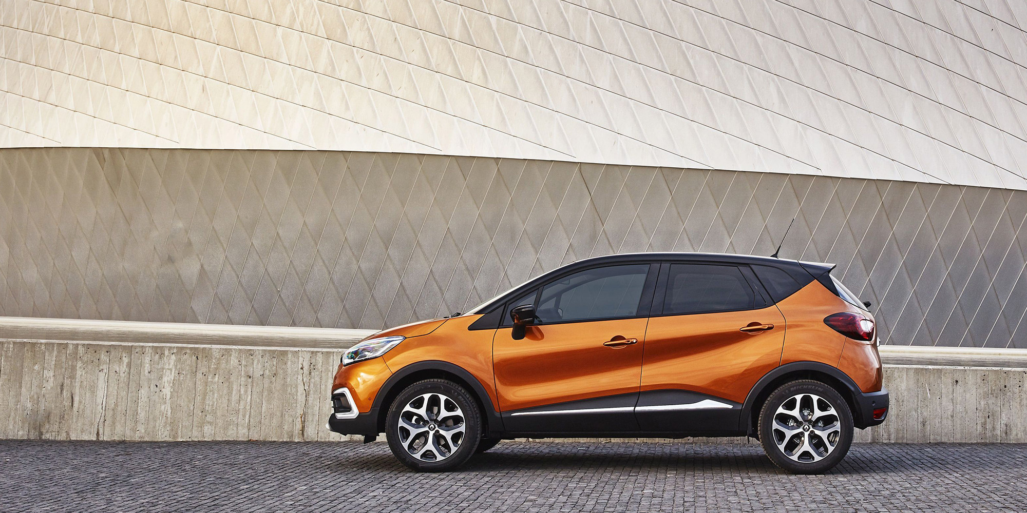 Neuer Renault Captur: chic, clever und komfortabel