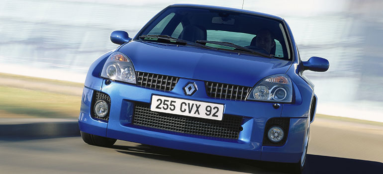 Clio Renault Sport V6: Klassiker des Tages bei AUTO BILD