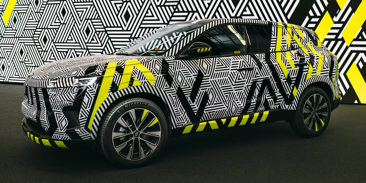 Renault Austral im Tarnkleid: ein rollendes Kunstwerk - Renault Welt