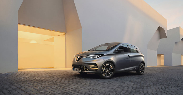 Der Renault ZOE E-Tech 100% elektrisch schließlich macht 2022 Elektromobilität erstmals für breite Käuferschichten erschwinglich.
