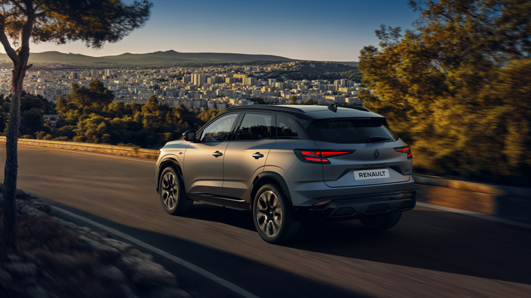 Renault Austral kompakter Hybrid von hinten